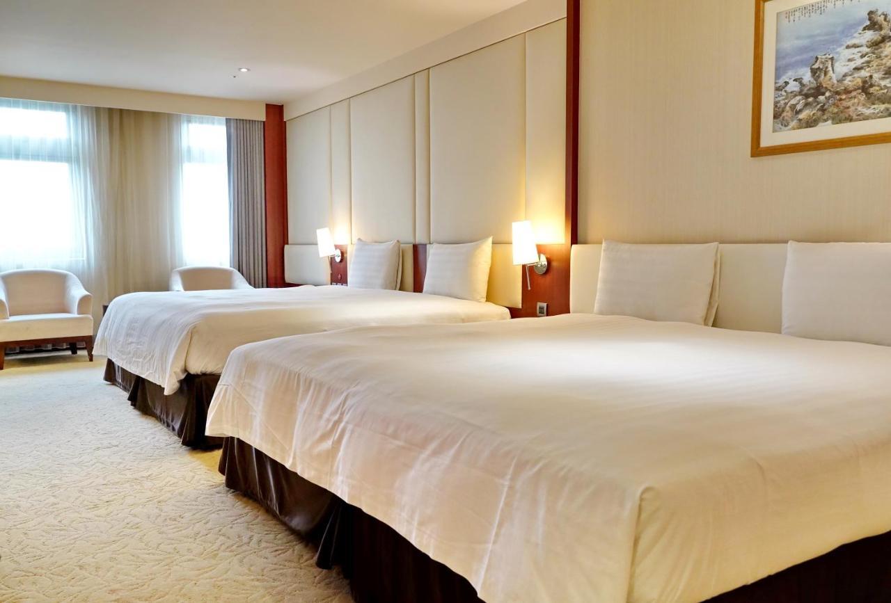 Hu House - Taipei Hotel Bagian luar foto