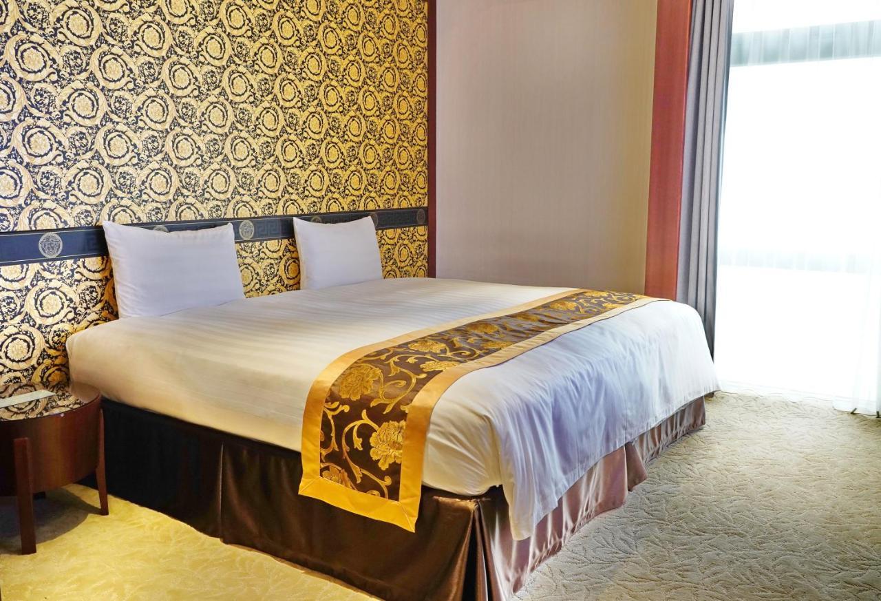Hu House - Taipei Hotel Bagian luar foto