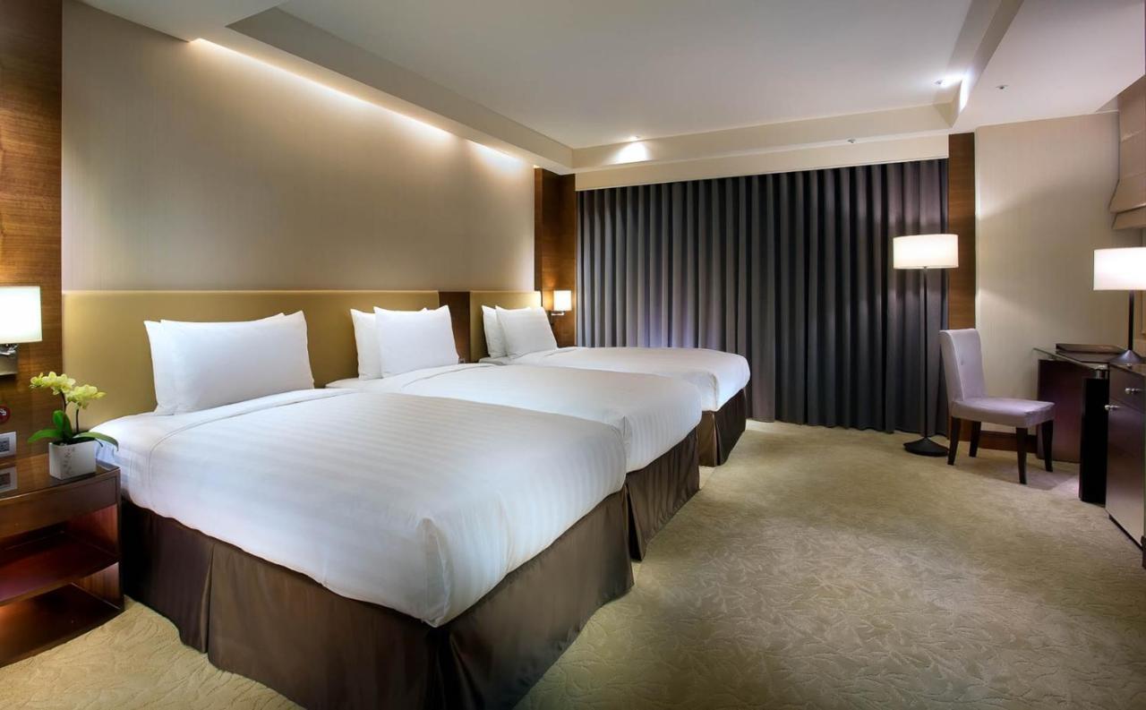 Hu House - Taipei Hotel Bagian luar foto
